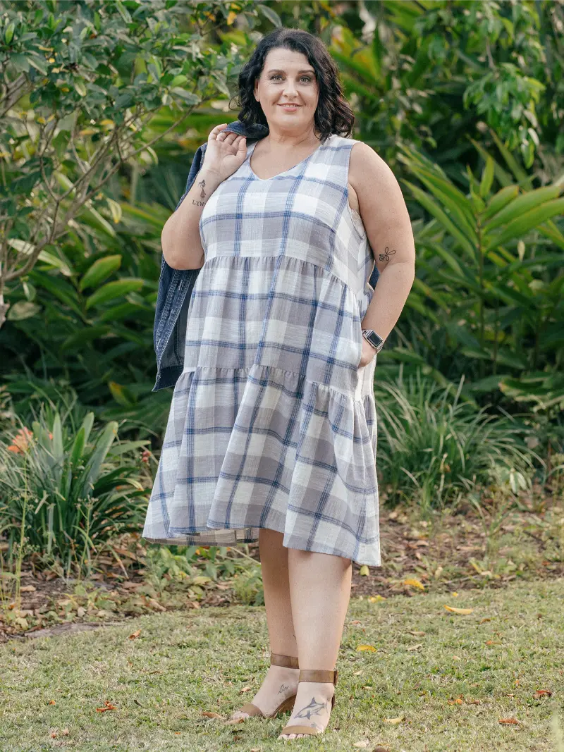 Amy Dress Gingham Grd Madras Check Size 20 Front