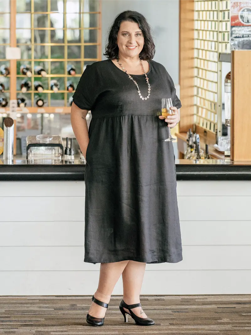 Josie Dress Black size 20 Side