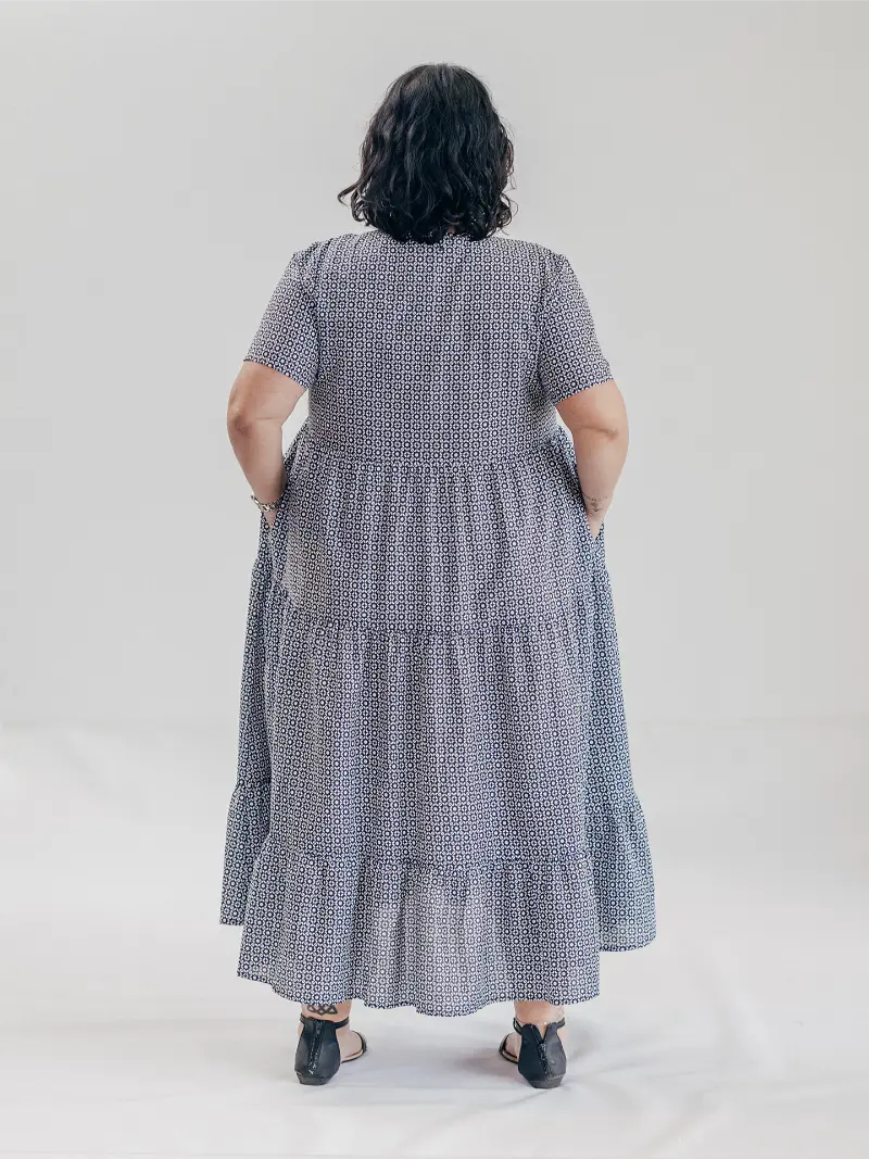 SFJ Lucy Maxi Dress Cotton Back Tile Navy White Size 20